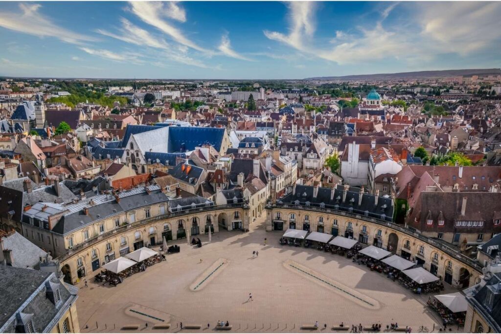 Vue aérienne de Dijon