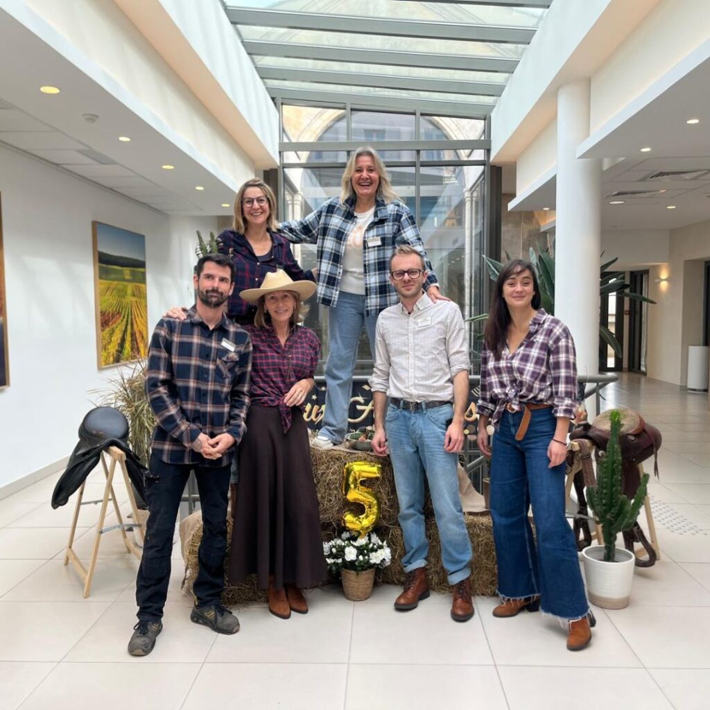 🤠 Notre résidence Le Chai des Lumières de Cognac fête ses 5 ans ! 