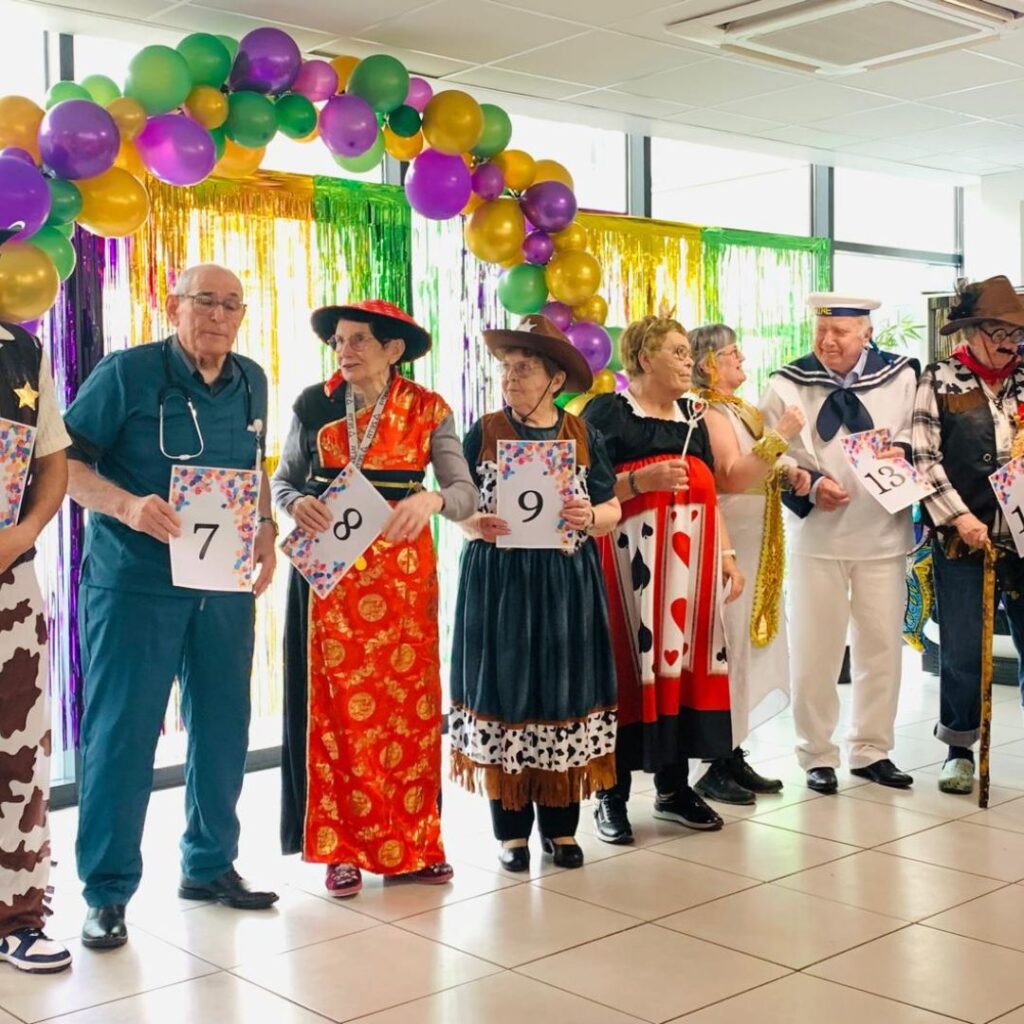 🎭 Un bal du Carnaval haut en couleurs après Mardi Gras à Mulhouse !